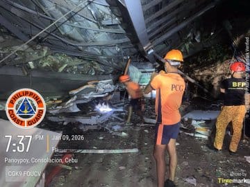  數十名搜救員在殘骸中徒手或利用機具挖掘，試圖尋找更多受困者。 圖：翻攝自 X 