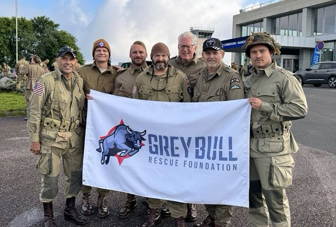 部分知情人士指出，包括由美國特種部隊退伍軍人組成的「灰牛救援基金會」（Grey Bull Rescue Foundation）等組織，已開始在該地區運作數月，甚至參與過秘密營救反對派領導人瑪麗亞·科琳娜·馬查多的行動。 圖：翻攝自X帳號@AlfidioValera