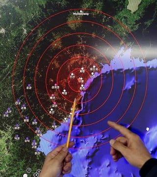 針對北韓可能對伊朗發起的援助，以色列方面也以強硬的態度回應，宣稱不排除對北韓首都平壤發起襲擊。另外，以軍情報部門也可能與美軍聯手，共同癱瘓北韓的核武設施。&nbsp;&nbsp;&nbsp;圖：翻攝自 @rkmtimes X 帳號