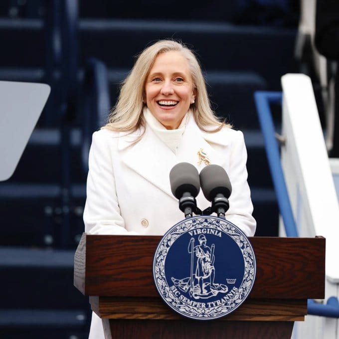 維吉尼亞州第 75 任州長阿比蓋爾·斯潘伯格 (Abigail Spanberger)  圖:翻攝自X帳號@NoLieWithBTC
