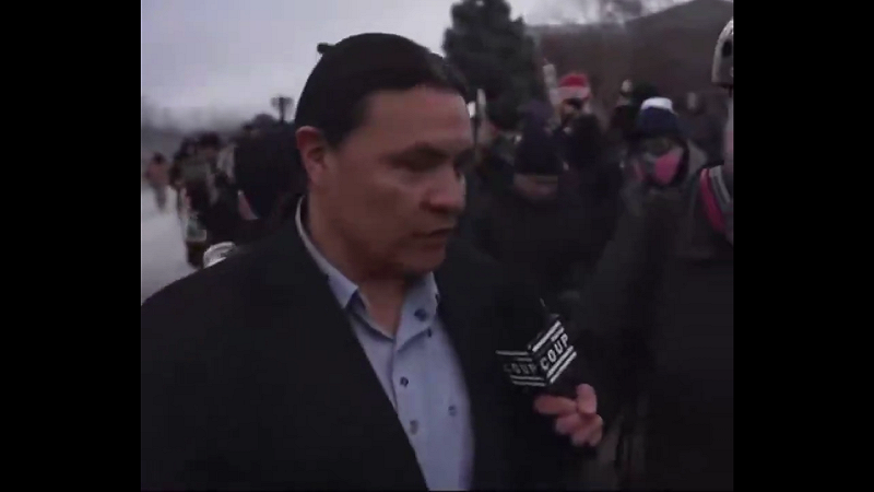 四名印第安部落成員因外貌被誤認為亞洲裔非法移民，遭 ICE 拘捕。 圖:翻攝自影片