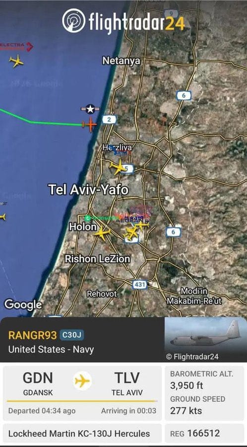  一架美國海軍 KC-130J「大力神」（Hercules）軍用運輸機已降落在以色列特拉維夫。 圖：翻攝自 flightradar 24 