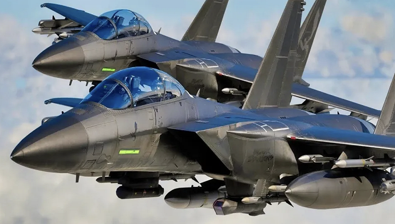 F-15EX「鷹II」是F-15家族的深度現代化改型，升級後可適配高端對抗與網路中心戰，同時保留其大航程、大載荷優勢，作戰能力大幅提升。&nbsp;&nbsp;&nbsp;圖：翻攝自 前沿科技解碼