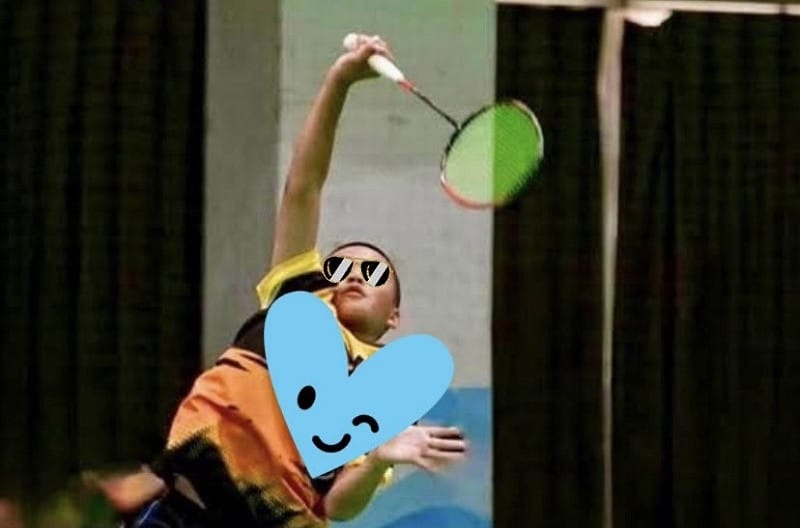 阿聖靠熱情、天分與禦天努力，榮獲2025全國青少年羽球錦標賽年度總排名第一名。&nbsp;&nbsp;&nbsp;圖：台灣世界展望會/提供