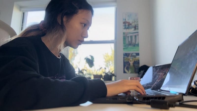 台灣視覺與動態設計師顏寧為美國熱門影集「怪奇物語」最終章設計片尾的「龍與地下城」地圖及手寫字跡。&nbsp;&nbsp;&nbsp;圖：顏寧提供