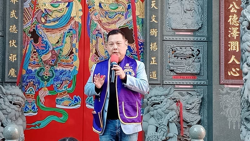 薛煒立表示，選擇左營文武聖殿作為示範點，是希望把綠能做進公共空間、做進生活場景，未來也會在高雄持續推動更多複製點。&nbsp;&nbsp;&nbsp;圖：孫家銘攝