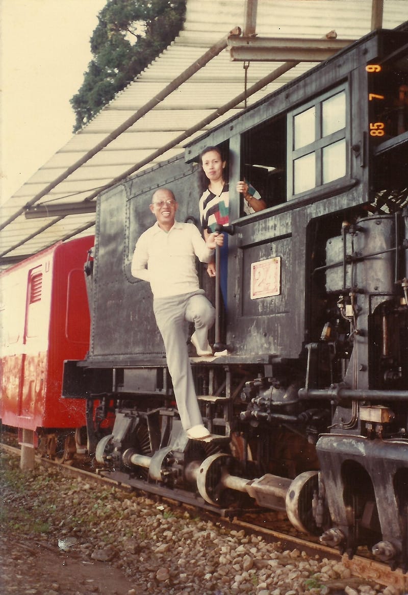 劉金獅伉儷合影於阿里山&nbsp;&nbsp;&nbsp;劉金獅提供/張文隆翻攝