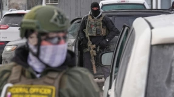 美國ICE暴力執法殺人，引發各地反彈。&nbsp;&nbsp;&nbsp;圖 : 翻攝自 QQ News