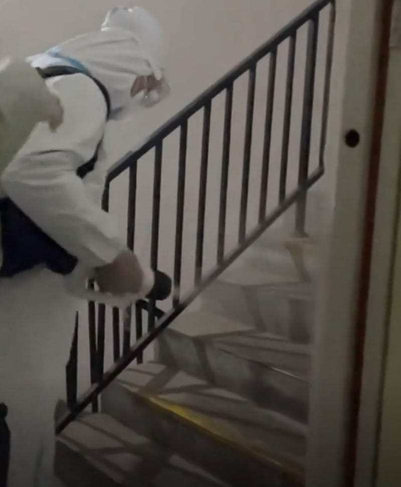 自稱中國山東青島即墨區居民的網友投稿，指當地近期疑似流行一種「不明原因病毒」，並指控是「中共投毒」。&nbsp;&nbsp;&nbsp;圖:翻攝自X帳號@POMTQ