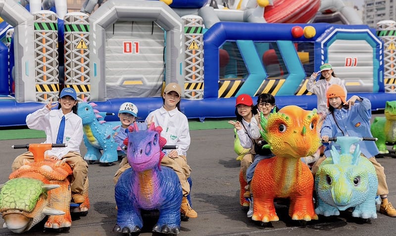 大小朋友玩得不亦樂乎。&nbsp;&nbsp;&nbsp;圖：高雄市觀光局/提供