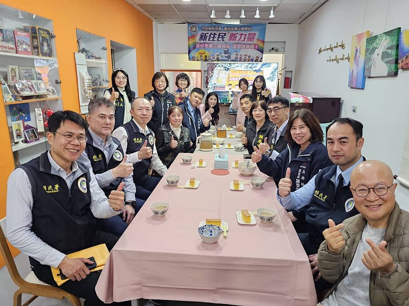  拜訪來自重慶的新住民曹樹琼。 圖：移民署 / 提供 