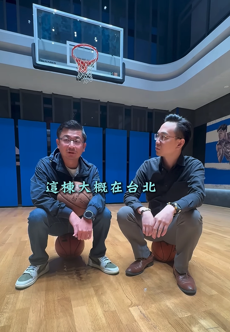  謝典林住家的籃球場。 圖：翻攝自億百豪森ＹＴ 