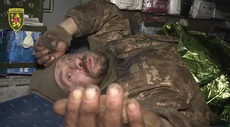  亞歷山德羅夫在戰鬥中重傷受俘，但他在被俘期間反向勸降了俄軍士兵。 圖：翻攝自 X 