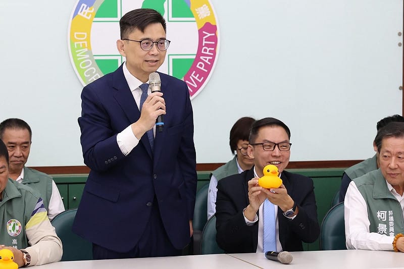 賴瑞隆表示已多次向市長陳其邁請益，期待延續高雄市政建設。&nbsp;&nbsp;&nbsp;圖：賴瑞隆辦公室/提供