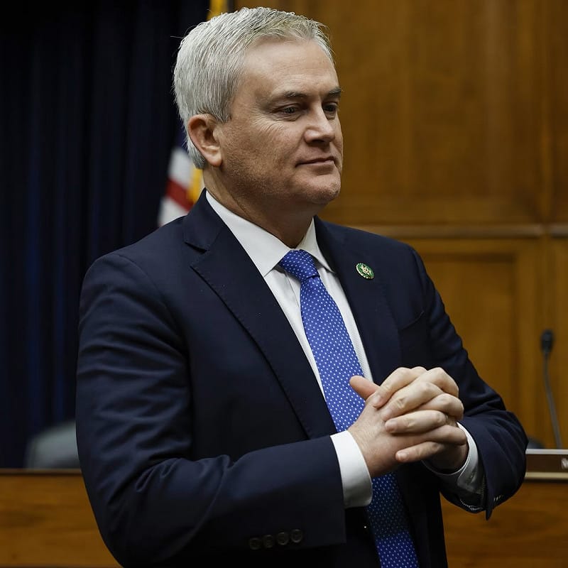 美國眾議員科默因傳喚柯林頓夫婦就艾普斯坦案作證，面臨共和黨內部壓力與政治風險。&nbsp;&nbsp;&nbsp;圖：翻攝自 X @realtoriabrooke