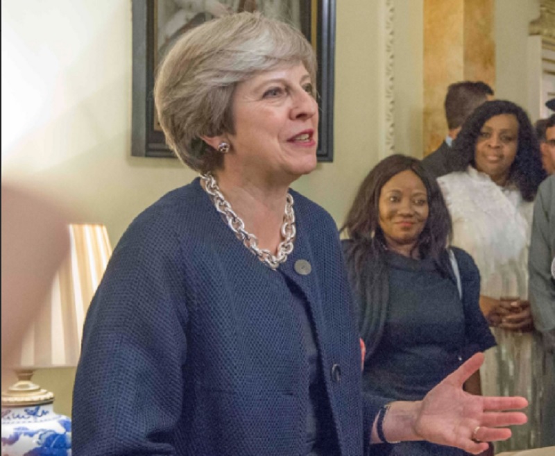 英國首相梅伊今（19）日表示，將公平對待旅英歐盟公民，並承諾脫歐後在國防和維安等議題上持續與歐盟合作。   圖：翻攝Theresa May推特