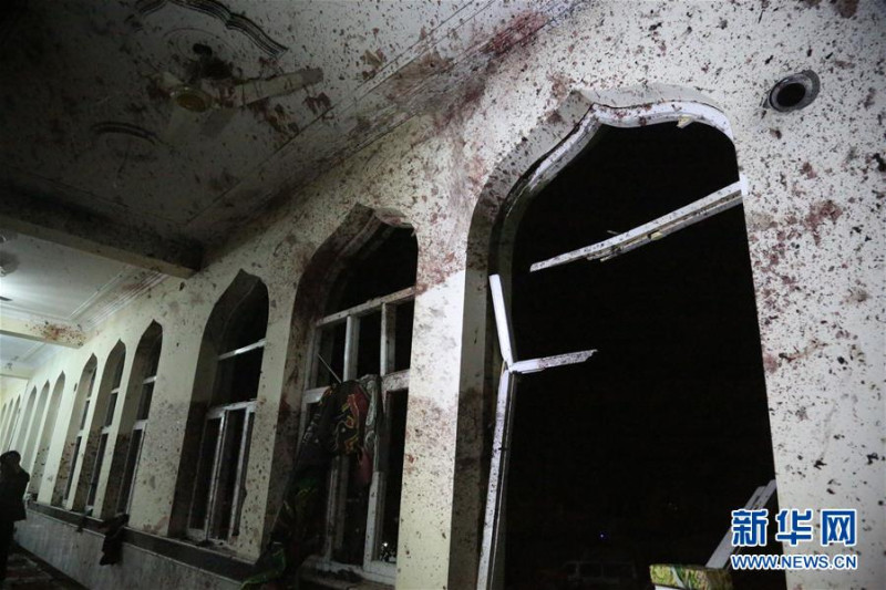 阿富汗首都喀布爾及西部古爾省兩座清真寺20日遭襲，造成至少72人喪生。    圖/新華社