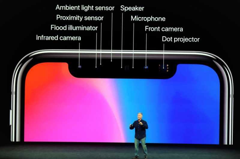 iPhone X製作過程不如預期順利，恐造成供貨吃緊。   圖：達志影像/美聯社