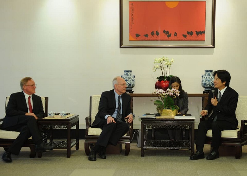 賴清德感謝美國對台灣的支持，也期望台美在既有良好基礎上，持續在經貿、安全、環保等面向進行雙邊合作。   圖：行政院提供