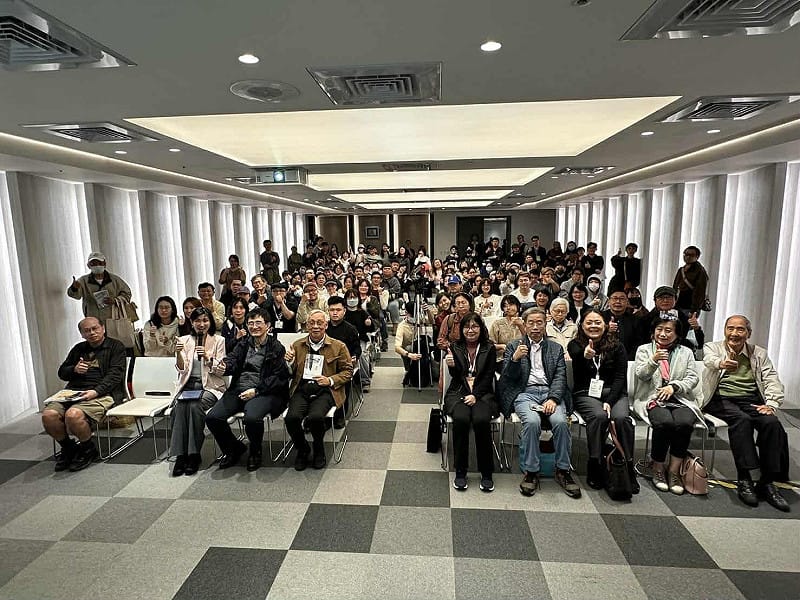 《謊言．真相》新書講座，由政治受難者陳欽生與政大台史所教授薛化元進行對談，現場爆滿座無虛席，交流氣氛相當熱絡。&nbsp;&nbsp;&nbsp;圖：陳欽生提供