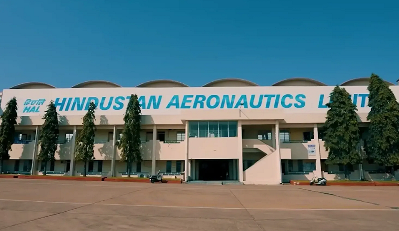 除 Mk1A 外，HAL 也在聲明中提及後續發展藍圖，包括 LCA Mk2、多用途直升機以及協作空戰系統（CATS）等項目，並預計 2032 年前後進入生產階段。&nbsp;&nbsp;&nbsp;圖 : 翻攝自子桑鷹脈