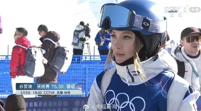 米蘭冬奧自由式滑雪女子坡面障礙技巧決賽於近日落幕，谷愛凌以精湛表現再度奪得銀牌。 圖:翻攝自霍森布魯茲