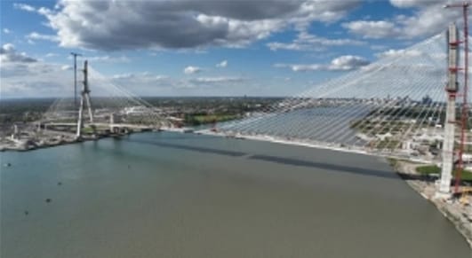 橫跨美國與加拿大兩國之間的戈迪·豪國際大橋。&nbsp;&nbsp;&nbsp;圖 : 翻攝自鳳凰網