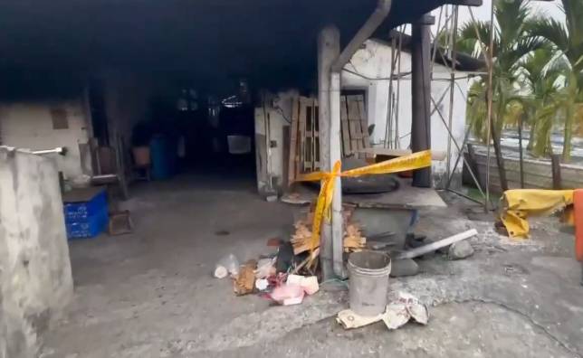 遭查獲的佳冬鄉李姓養豬場合計被縣府裁罰40萬元。&nbsp;&nbsp;&nbsp;圖：屏東縣政府/提供