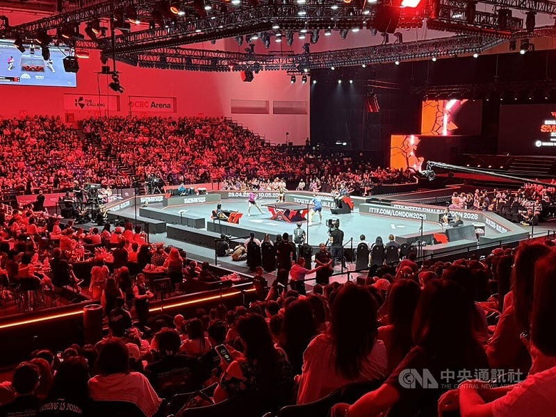 世界桌球職業大聯盟（WTT）新加坡大滿貫賽，「台灣一哥」林昀儒28日在男單8強對上德國好手法蘭西斯卡。中央社記者吳昇鴻新加坡攝　115年2月28日&nbsp;&nbsp;&nbsp;