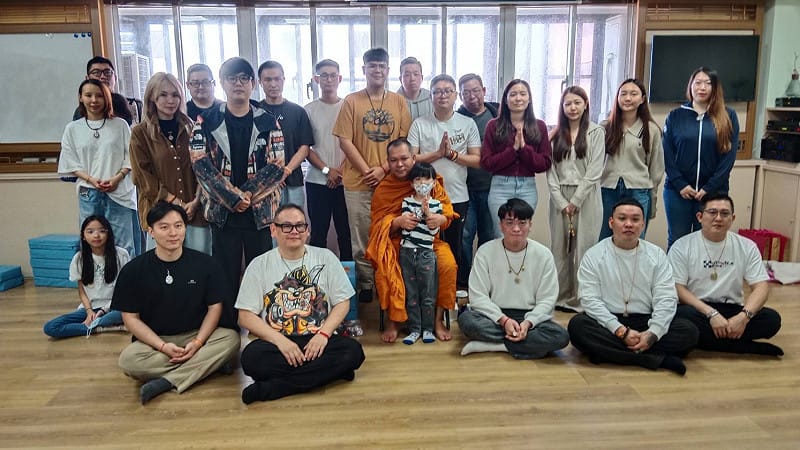 隆興師父在高雄為年輕世代開啟心靈解放與跨國文化交流的新契機。&nbsp;&nbsp;&nbsp;圖：孫家銘攝