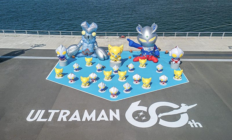 日本經典IP「超人力霸王」採海陸空方式展演結合高雄城市景觀。&nbsp;&nbsp;&nbsp;圖：高雄市觀光局/提供