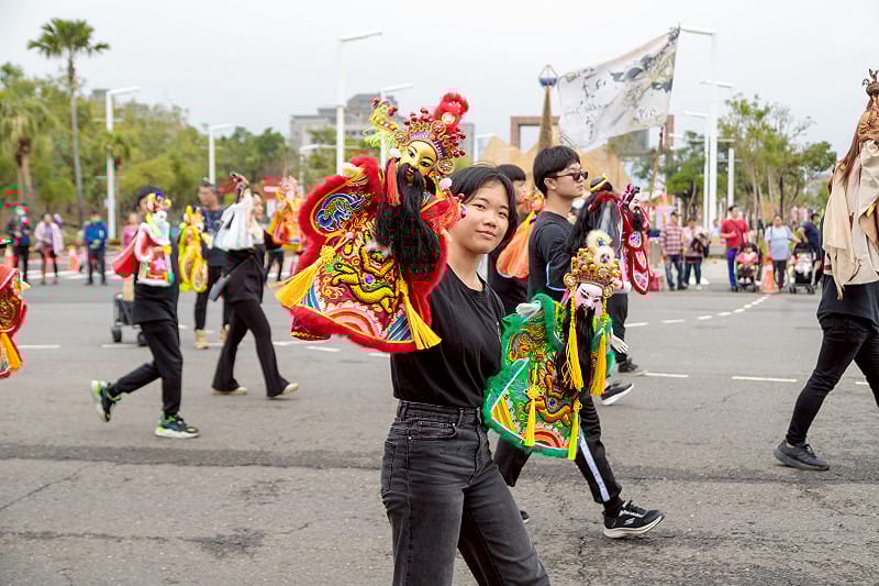 2026台灣燈會踩街，慶賀國際級的元宵盛事。&nbsp;&nbsp;&nbsp;圖：嘉義縣府提供