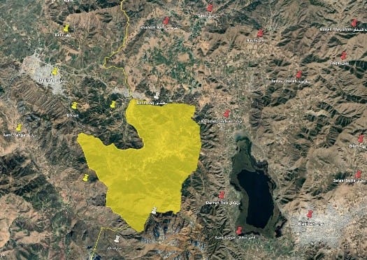  數千名庫德族武裝人員向伊朗西部發動地面進攻，並進駐邊境城市馬裡萬附近的山區陣地。 圖：翻攝自Ｘ／@rainbow78521 