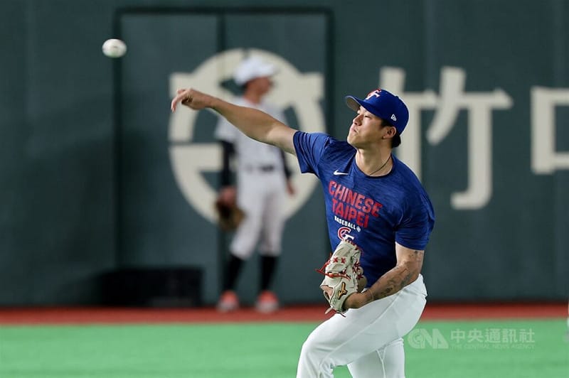世界棒球經典賽（WBC）台灣隊將於台灣時間7日上午11時與捷克隊交手，由旅美投手莊陳仲敖（圖）先發，他表示，希望可以幫助球隊搶下第一勝。中央社記者王騰毅東京攝　115年3月6日&nbsp;&nbsp;&nbsp;