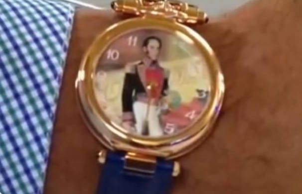 傳一位美國商人奉CIA之命送前胃內瑞拉總統馬杜洛一隻價值１５萬枚元的名錶。&nbsp;&nbsp;&nbsp;圖 : 翻攝自X / 芙寧娜娜