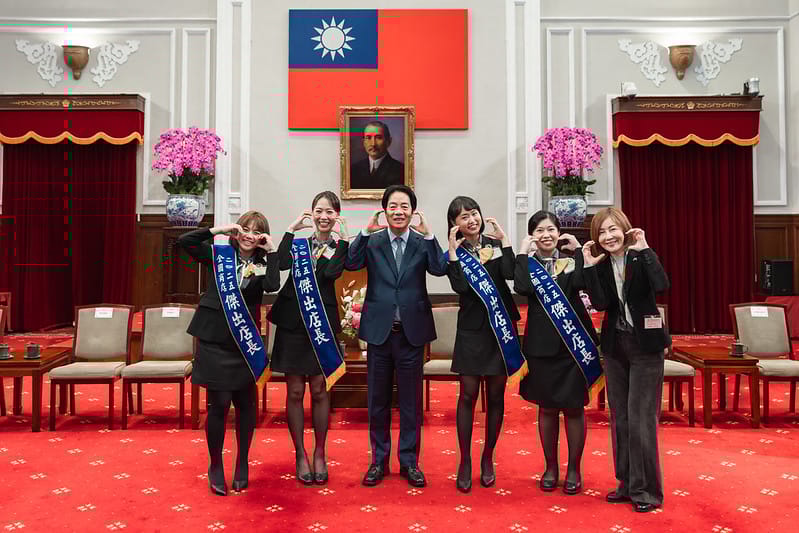 賴清德總統今（9）日上午接見「第28屆全國商店傑出店長」。&nbsp;&nbsp;&nbsp;圖：總統府提供