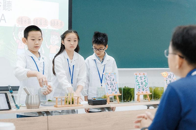 「科學探究競賽-這樣教我就懂」重視學生如何從生活觀察中發現問題，提出假設、設計方法、蒐集與分析資料，並清楚呈現完整探究歷程。&nbsp;&nbsp;&nbsp;圖：高雄市教育局/提供