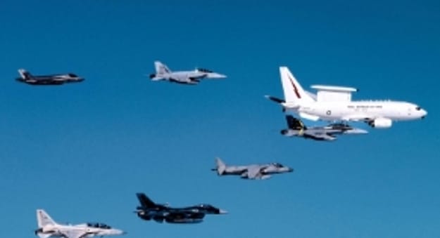 澳大利亞表示，將向阿聯酋派出預警機核導彈協助空防，但不會派出軍隊。&nbsp;&nbsp;&nbsp;圖 : 翻攝自參考消息