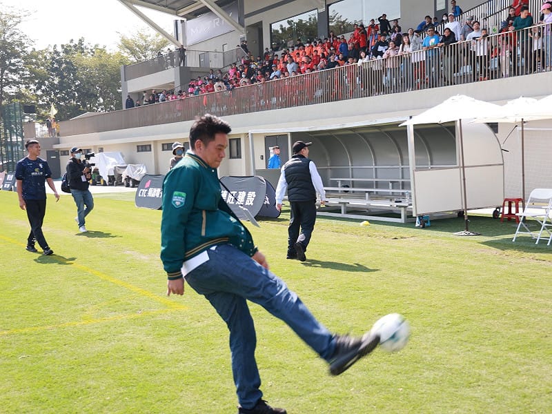 李柏毅表示任何一項國際運動賽事，只要是台灣選手站上賽場，國人都會全力應援，「台灣」就是我們的名字。&nbsp;&nbsp;&nbsp;圖：李柏毅辦公室/提供