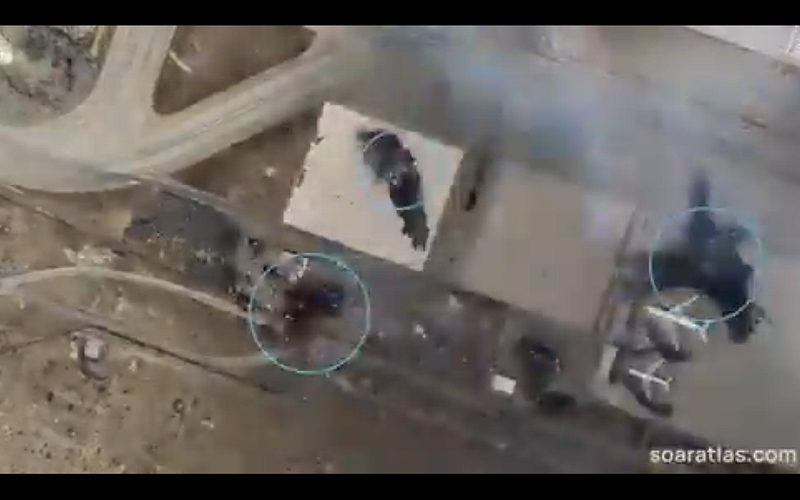 衛星影像顯示，停機坪上 32 架大型飛機中，有 16 架伊朗空軍運輸機在連續爆炸中被摧毀。&nbsp;&nbsp;&nbsp;圖:翻攝自影片