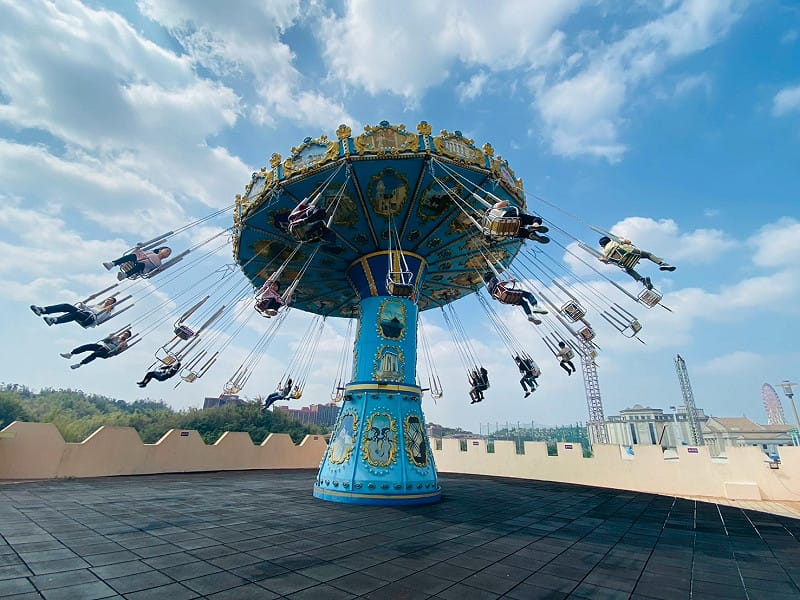 中鋼員工與眷屬共度充滿歡樂與互動的一天。&nbsp;&nbsp;&nbsp;圖：義大遊樂世界/提供