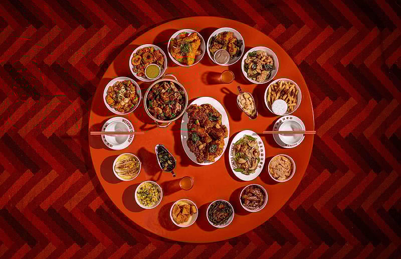 市集搖身變成為戶外超大型「人格探索地圖」，使民眾享受美食的同時也能沉浸式玩樂。&nbsp;&nbsp;&nbsp;圖：新北市政府高灘地工程管理處／提供