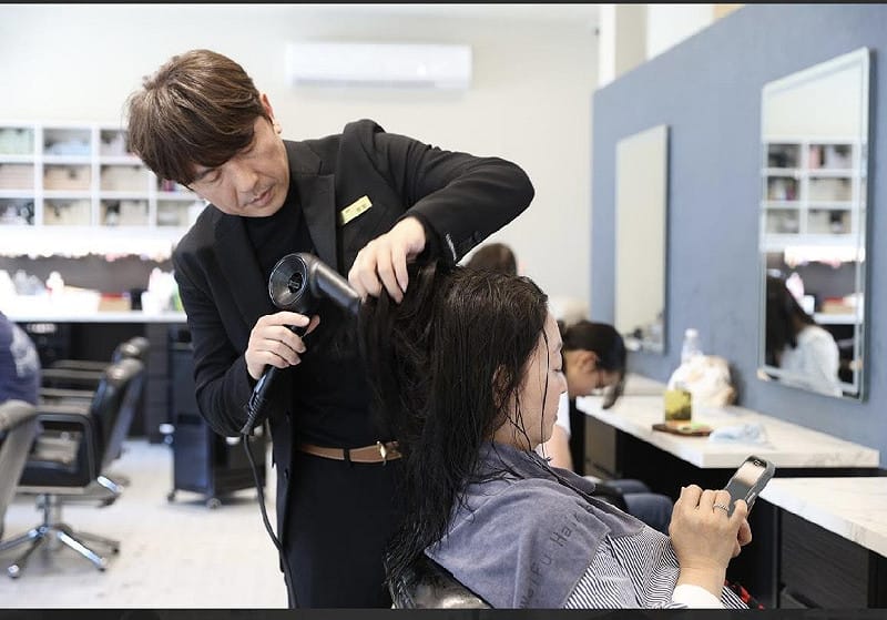 薇怫已不只是一間髮廊，而是一個可以美髮、喝茶，也能慢慢生活的地方。&nbsp;&nbsp;&nbsp;圖：薇怫髮顏房提供