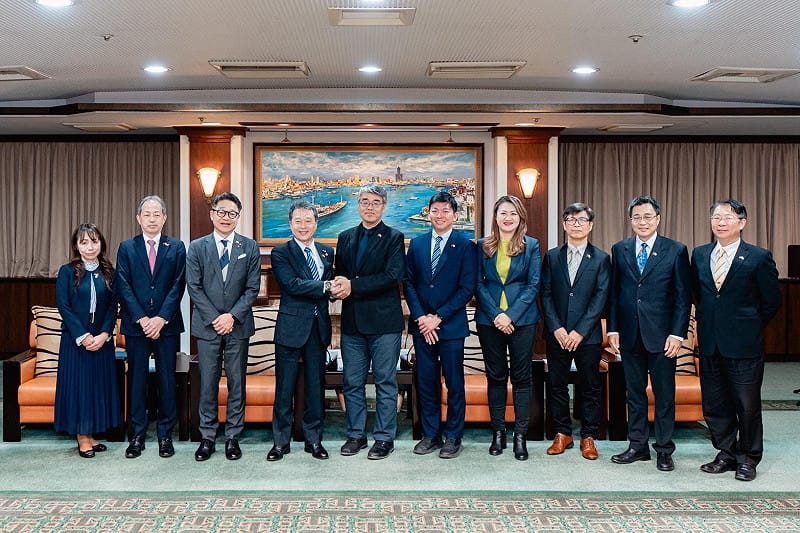 三重縣訪團訪高拜會高市府團隊。&nbsp;&nbsp;&nbsp;圖：高雄市行國處/提供