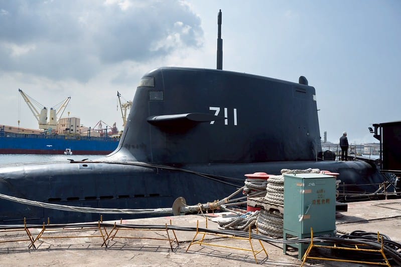  國造潛艦海鯤號 圖：總統府提供 