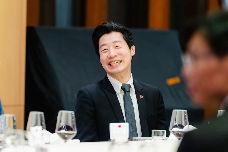  我國駐芬蘭代表處大使林昶佐。 圖：翻攝自林佳龍臉書 