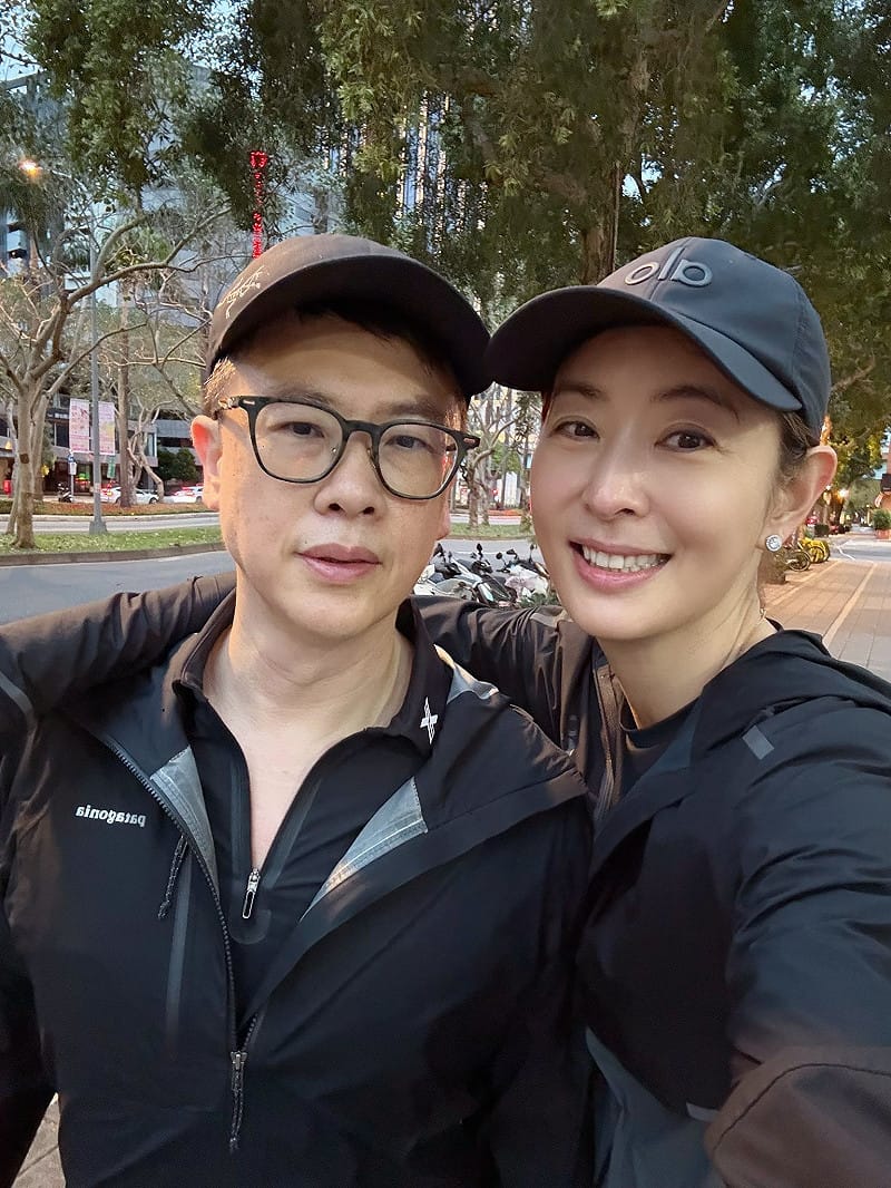 台北101董事長賈永婕與老公王兆杰。&nbsp;&nbsp;&nbsp;圖：取自賈永婕臉書