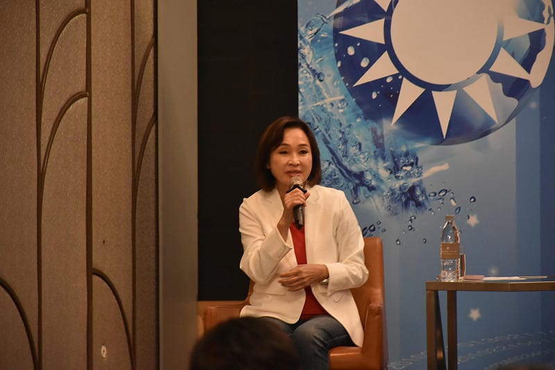 柯志恩表示讓市民活得優雅，活得有尊嚴，這是一個要選市長的人責無旁貸的角色。&nbsp;&nbsp;&nbsp;圖：孫家銘攝