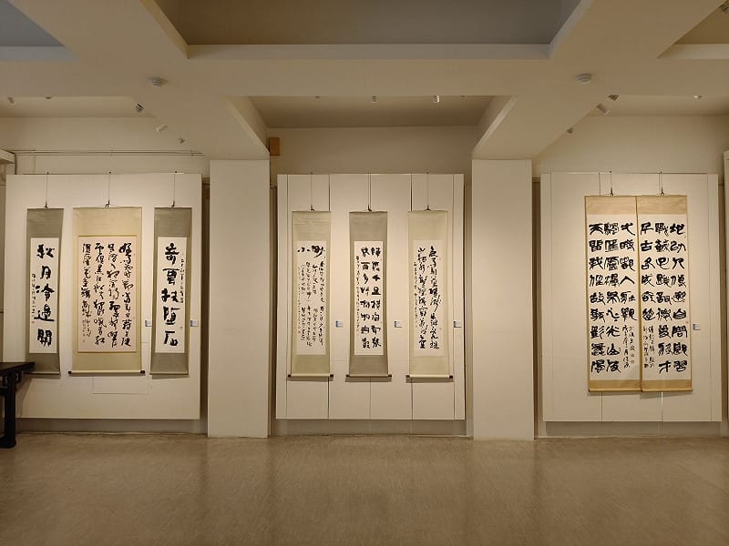 台灣書壇名家張倍源，歷經三十餘年深耕與淬鍊，訂於2026年4月2日至4月30日在明宗書法藝術館舉辦「大塊無盡 張倍源書法創作展」，系統呈現其各時期創作成果，展現由臨古入化、由技入道的藝術歷程，&nbsp;&nbsp;&nbsp;圖：黃博郎／攝