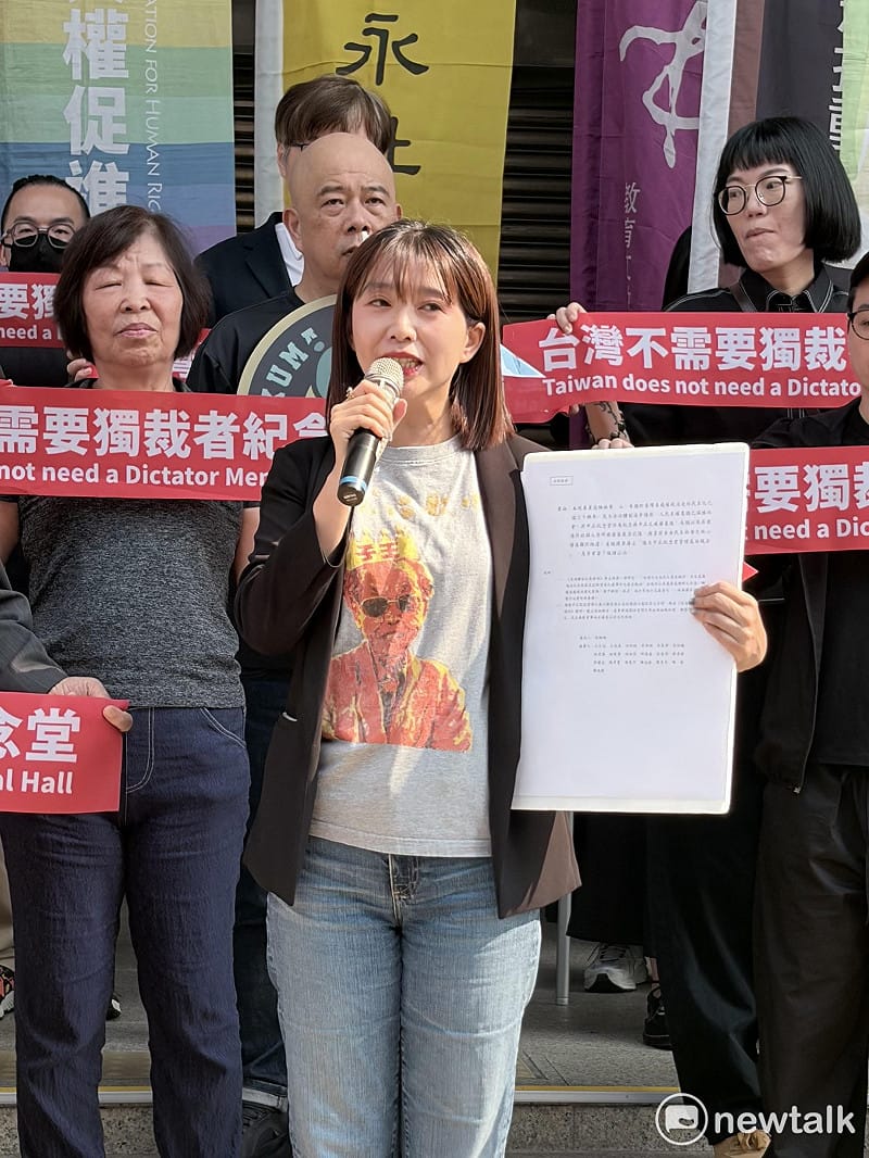 民進黨立委張雅琳表示,自己已在立法院中提出民主園區的轉型方案提案,後續也將繼續關注轉型正義議題。 圖:李宣萱/攝 民進黨立委張雅琳表示,自己已在立法院中提出民主園區的轉型方案提案,後續也將繼續關注轉型正義議題。 圖:李宣萱/攝